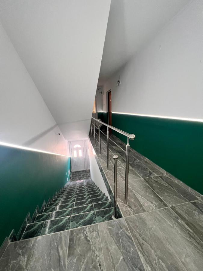 Hypnotic Villa Piteşti Exterior foto